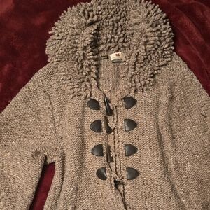 Authentic Carraigdonn Handknit Irish 100% Wool Cardigan
